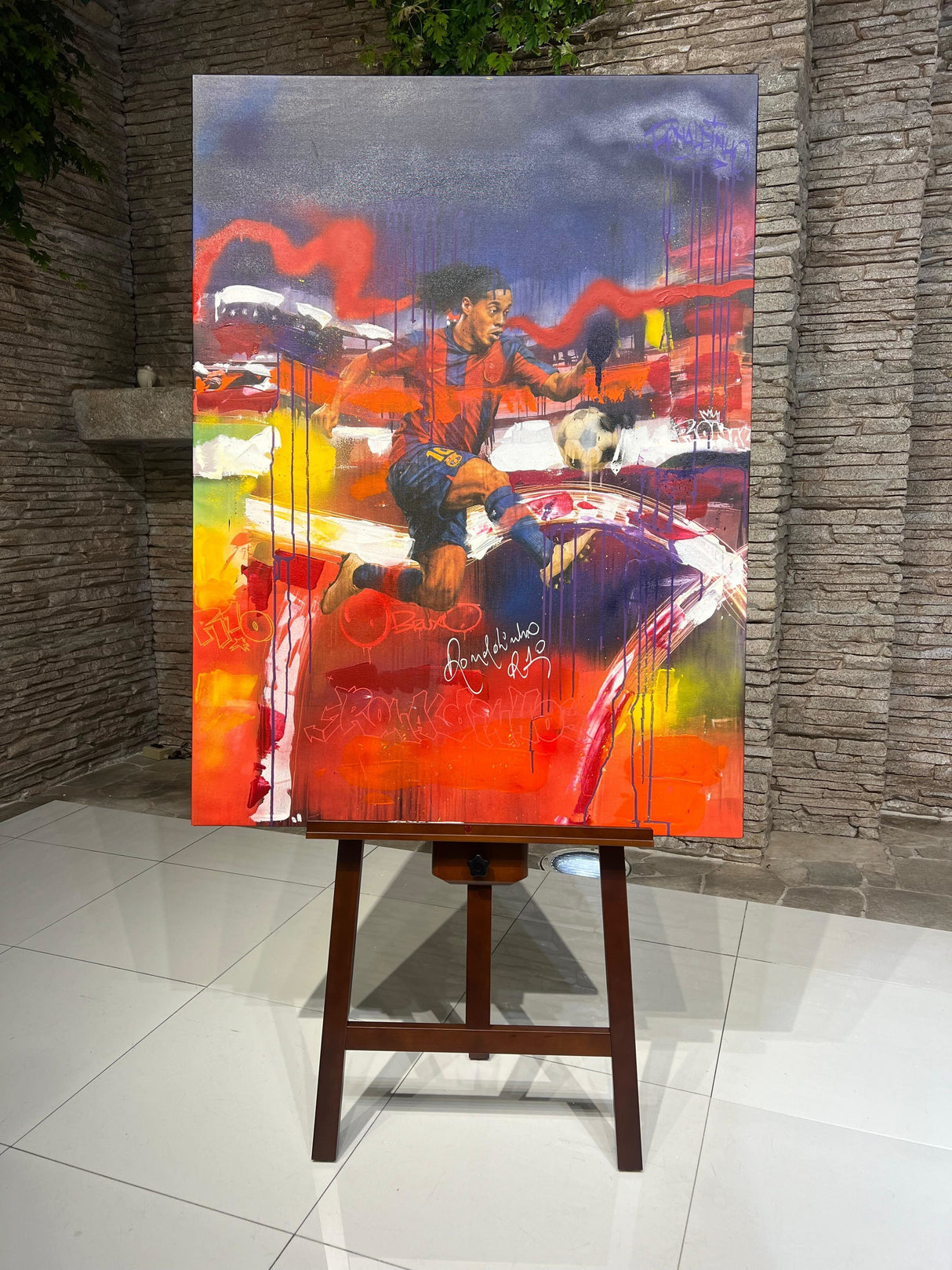 Apollo - The Rhythm of Light with Ronaldinho sign